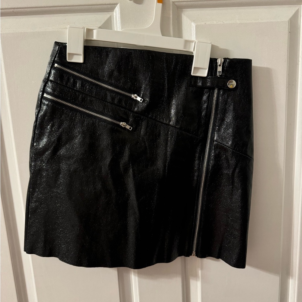Super cute skirt!!